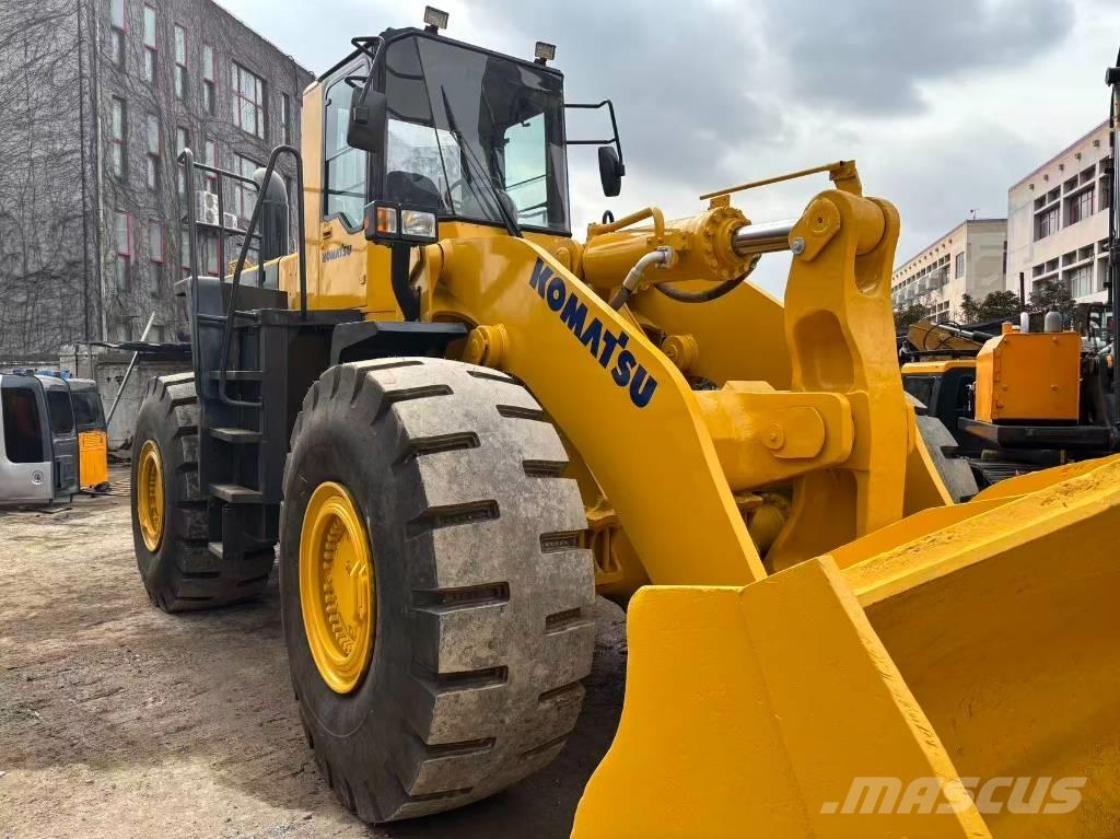 Komatsu WA 500-3 Gumikerekes homlokrakodók