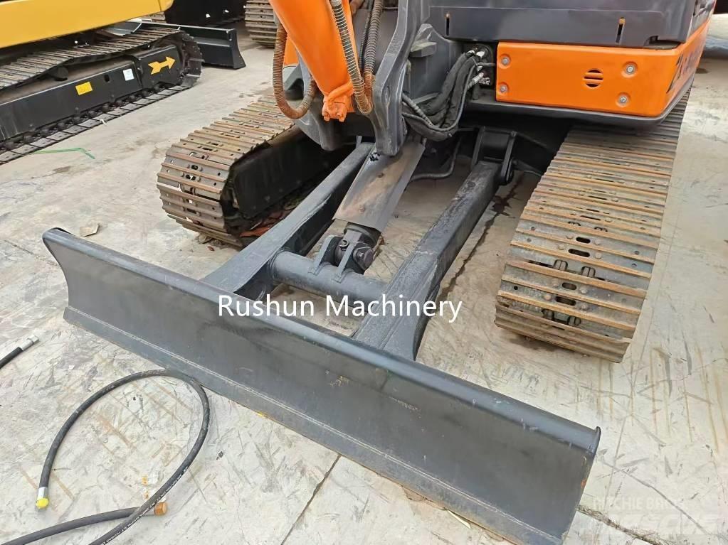 Hitachi ZX65 Lánctalpas kotrók