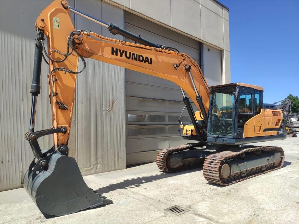 Hyundai HX 220 Lánctalpas kotrók