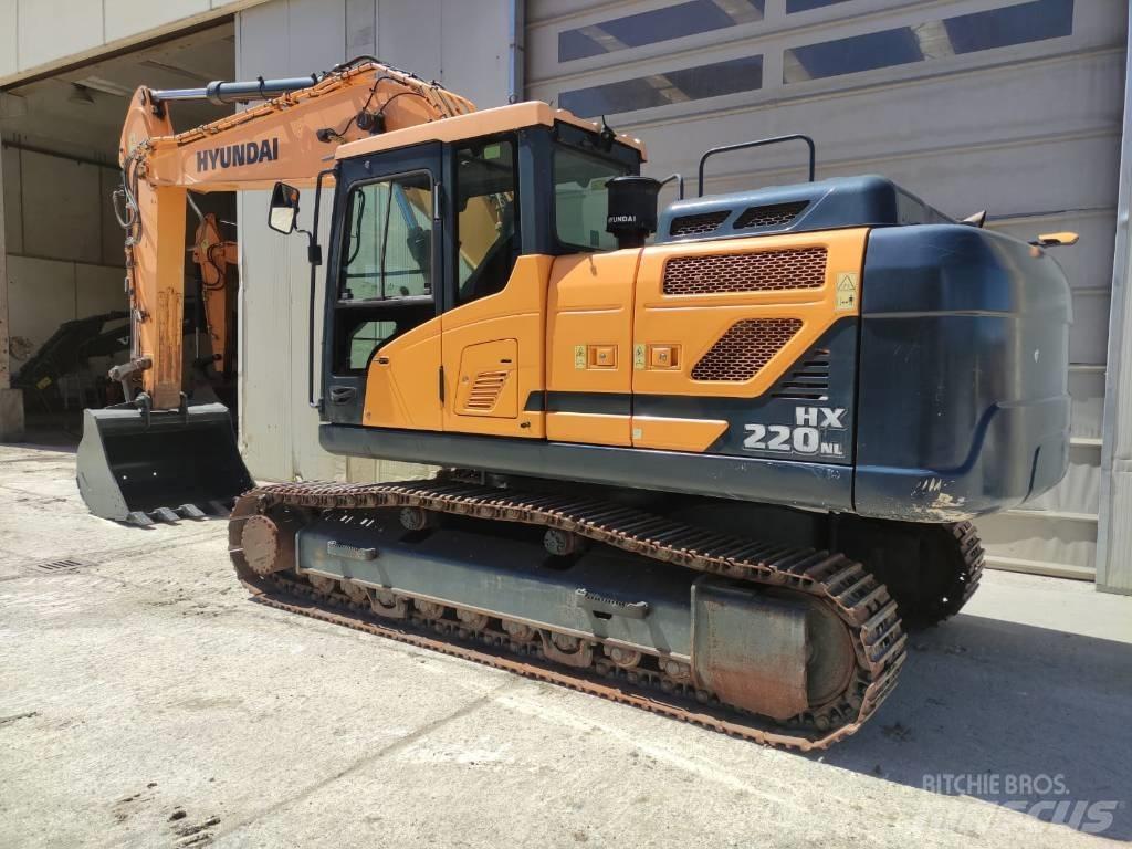Hyundai HX 220 Lánctalpas kotrók