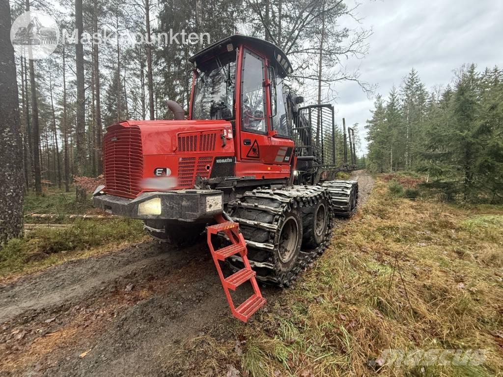 Komatsu 835 Kihordók