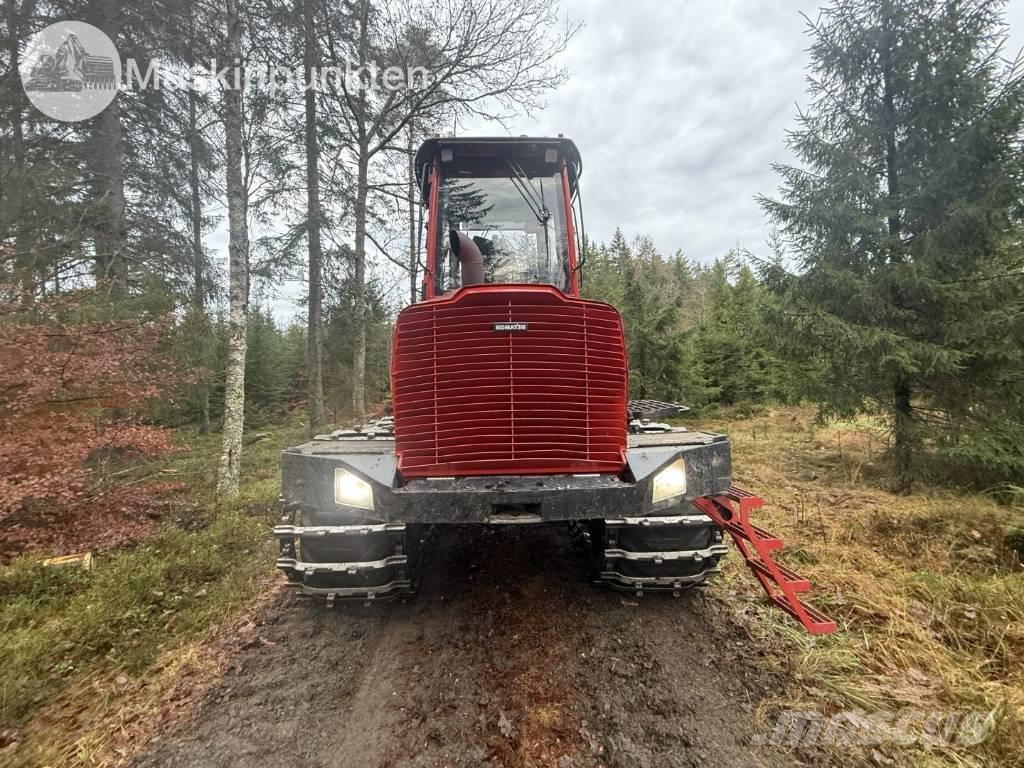 Komatsu 835 Kihordók