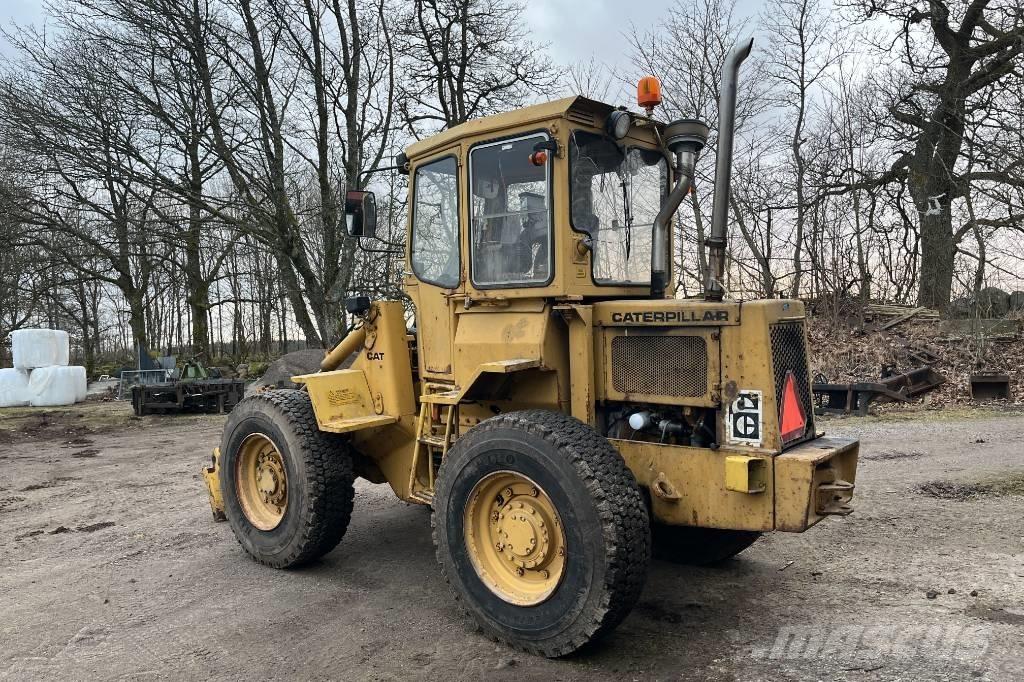 CAT 910 Gumikerekes homlokrakodók