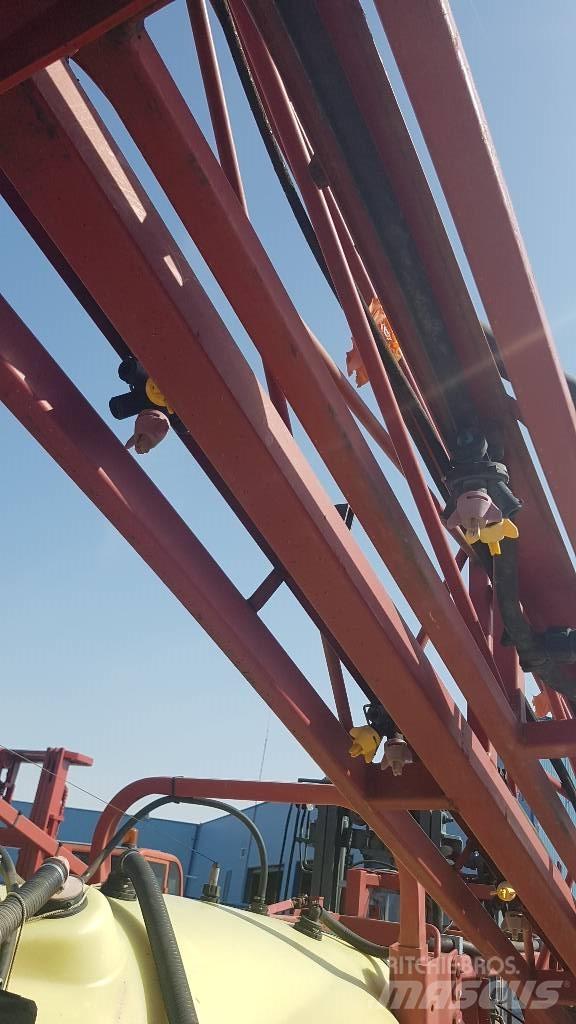 Hardi Commander 2200 Permetezőgépek