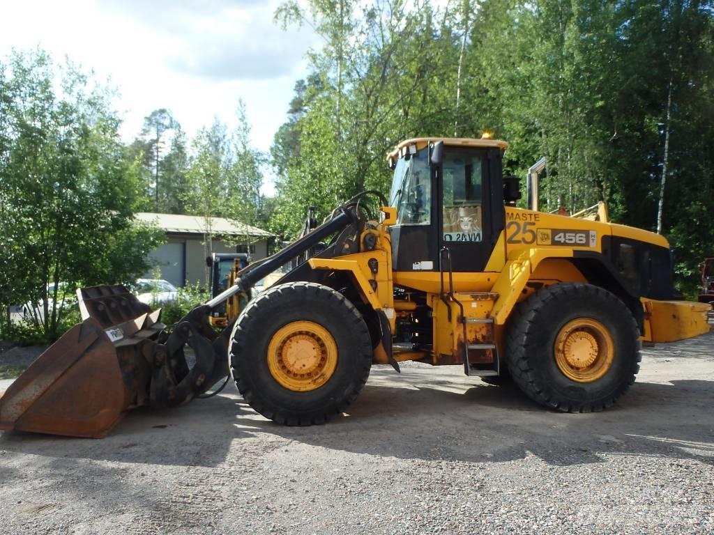 JCB 456 E HT Gumikerekes homlokrakodók