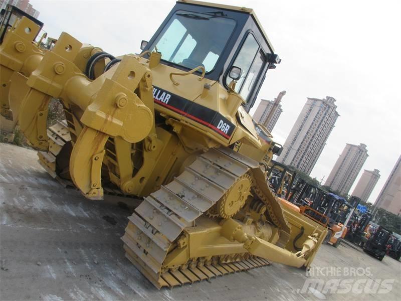 CAT D6R lánctalpas dózerek
