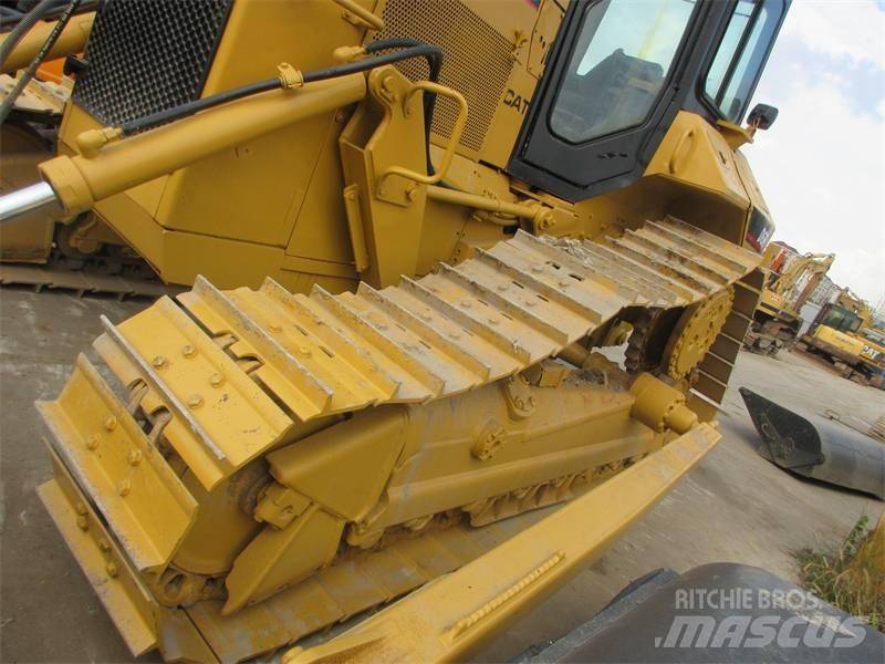 CAT D6R lánctalpas dózerek