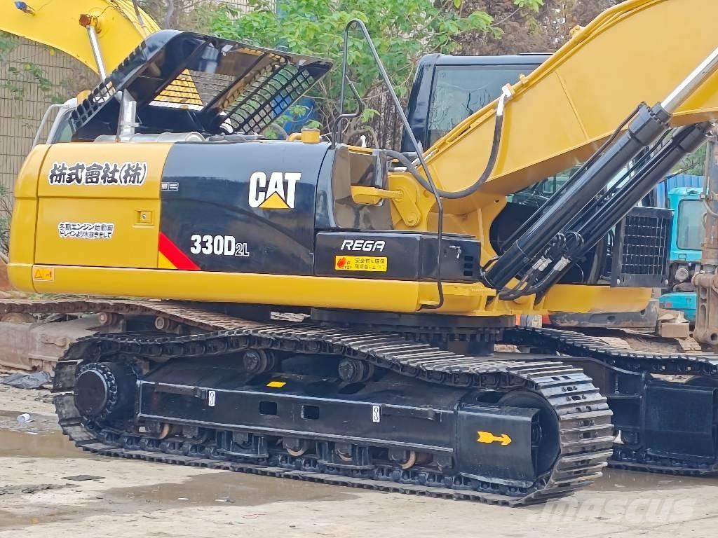 CAT 330D2L Lánctalpas kotrók