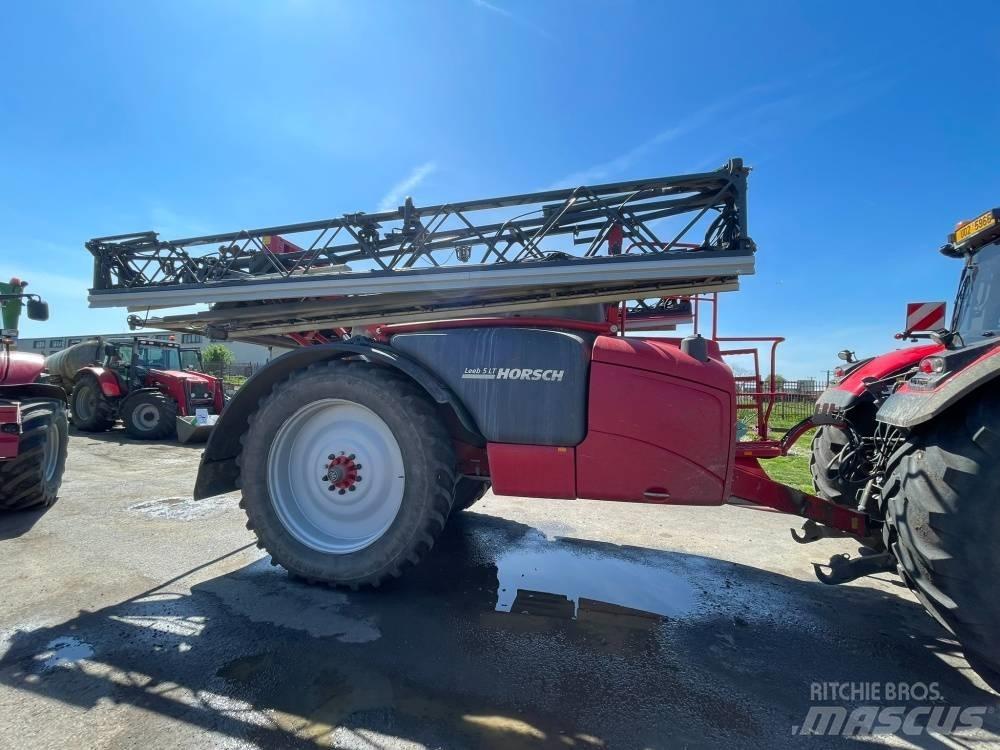 Horsch Leeb 5 LT Vontatott trágyaszórók