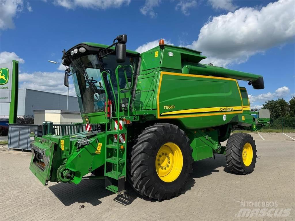 John Deere T560 HM Kombájnok