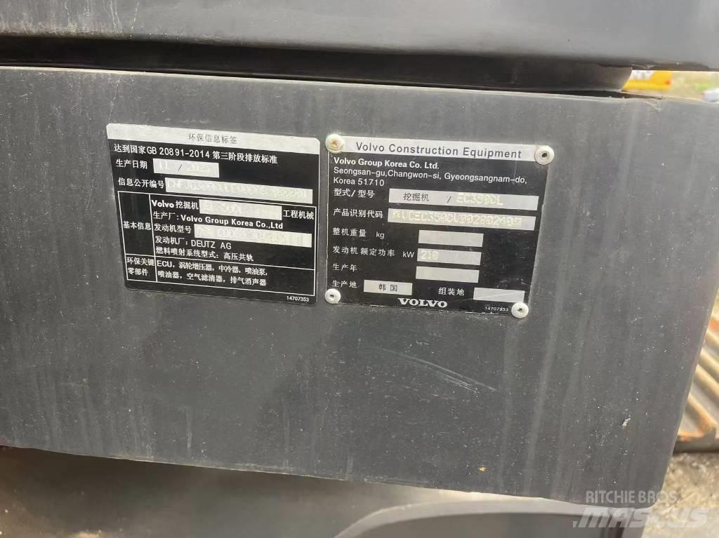Volvo 350 Lánctalpas kotrók