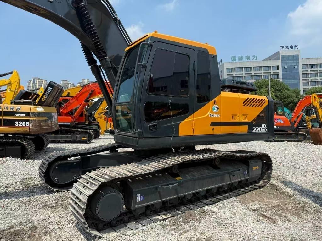 Hyundai 220HD Lánctalpas kotrók