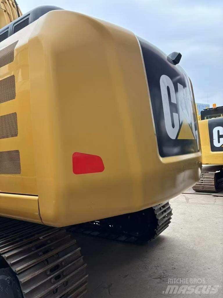 CAT 320 E Lánctalpas kotrók