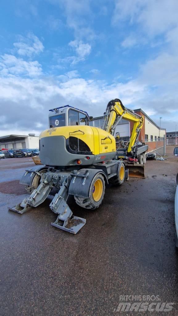 Wacker Neuson EW100 Gumikerekes kotrók