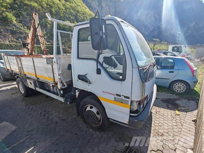 Isuzu 15.75 Billenős furgonok