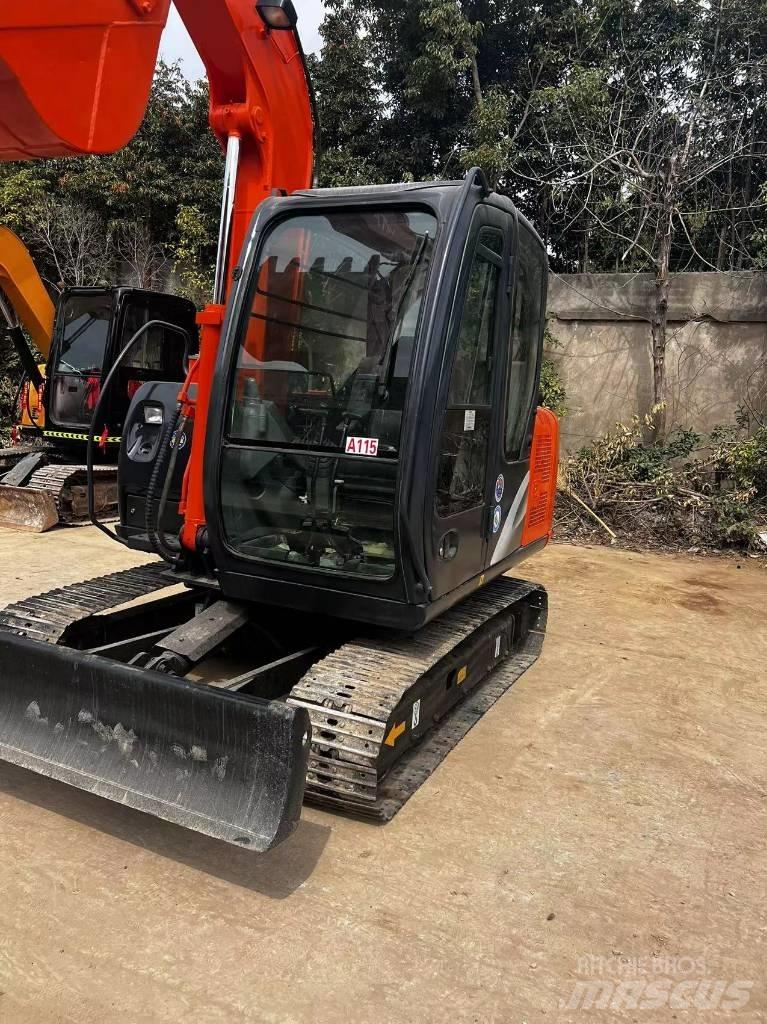 Hitachi ZX 60 Mini kotrók < 7t