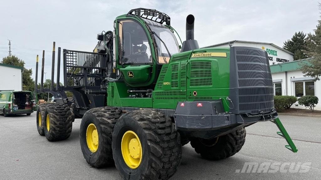 John Deere 1910G Kihordók