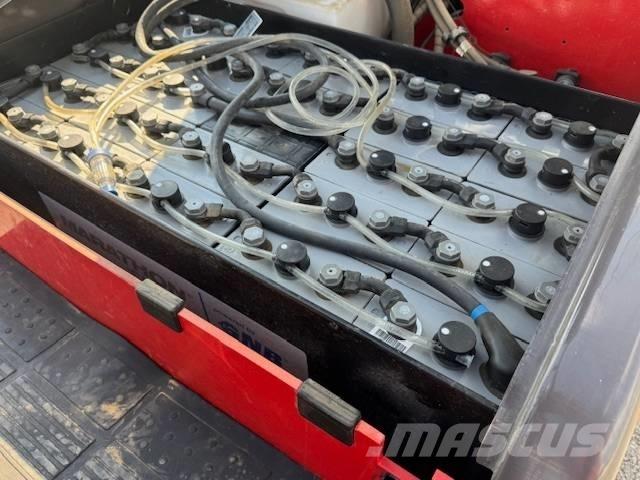Manitou ME 425 Elektromos targoncák