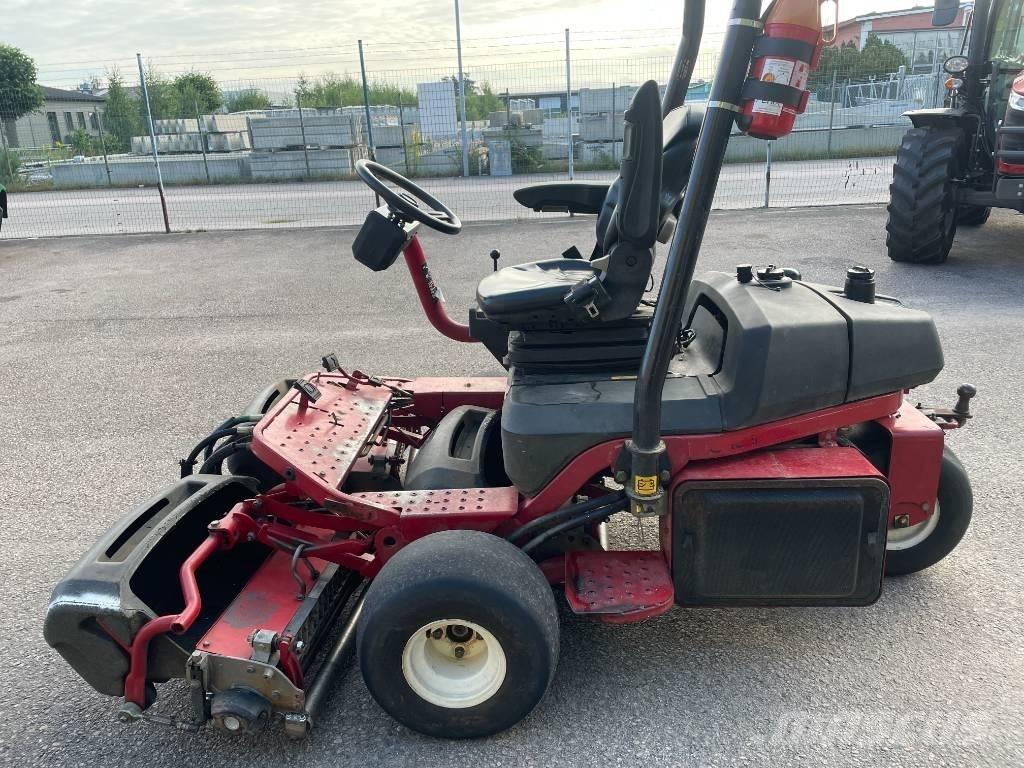 Toro GR3250 Ráülős fűnyírók
