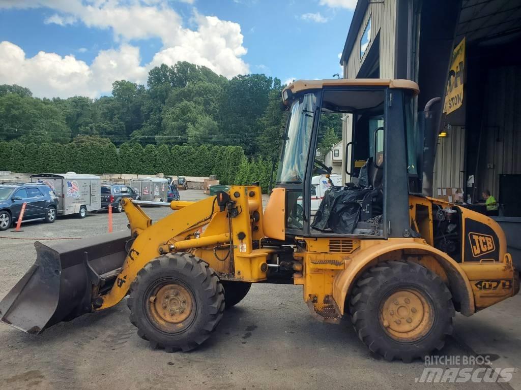 JCB 407 B Gumikerekes homlokrakodók