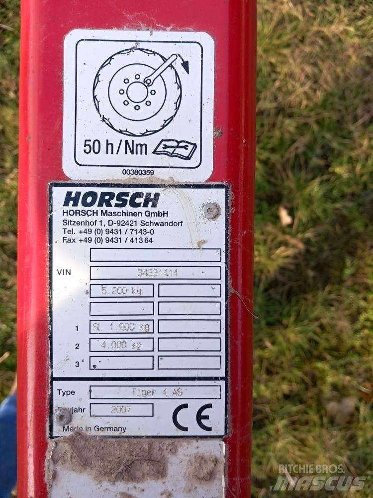 Horsch Tiger 4 AS Talajlazító ekék