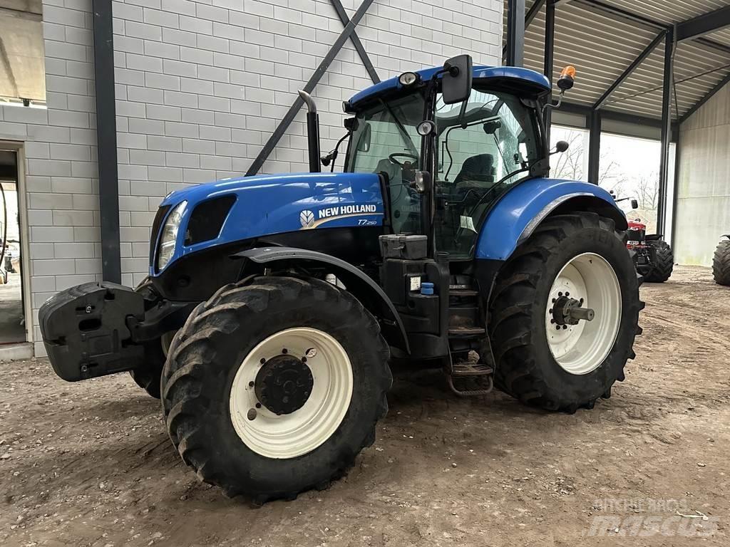 New Holland T7.250 Traktorok