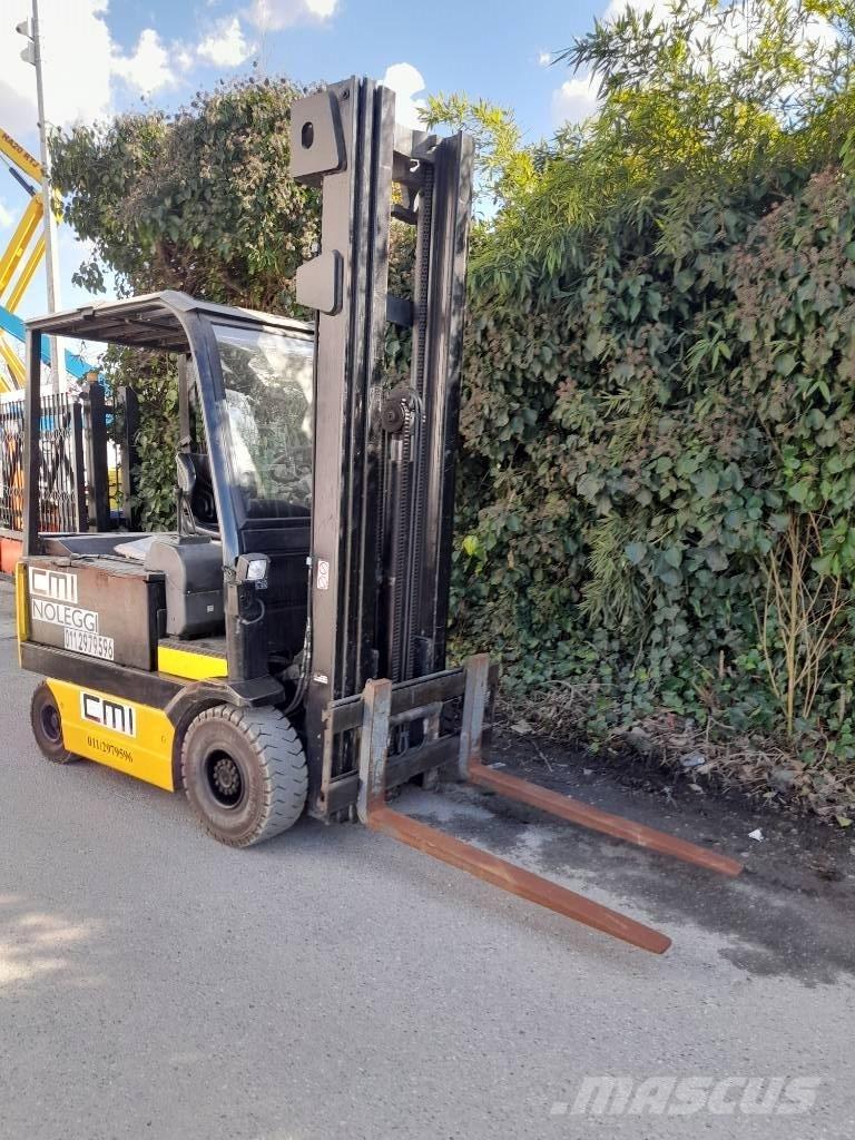 OM E 25 C Elektromos targoncák