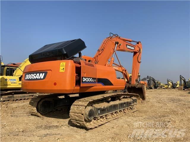 Doosan DH300 Lánctalpas kotrók