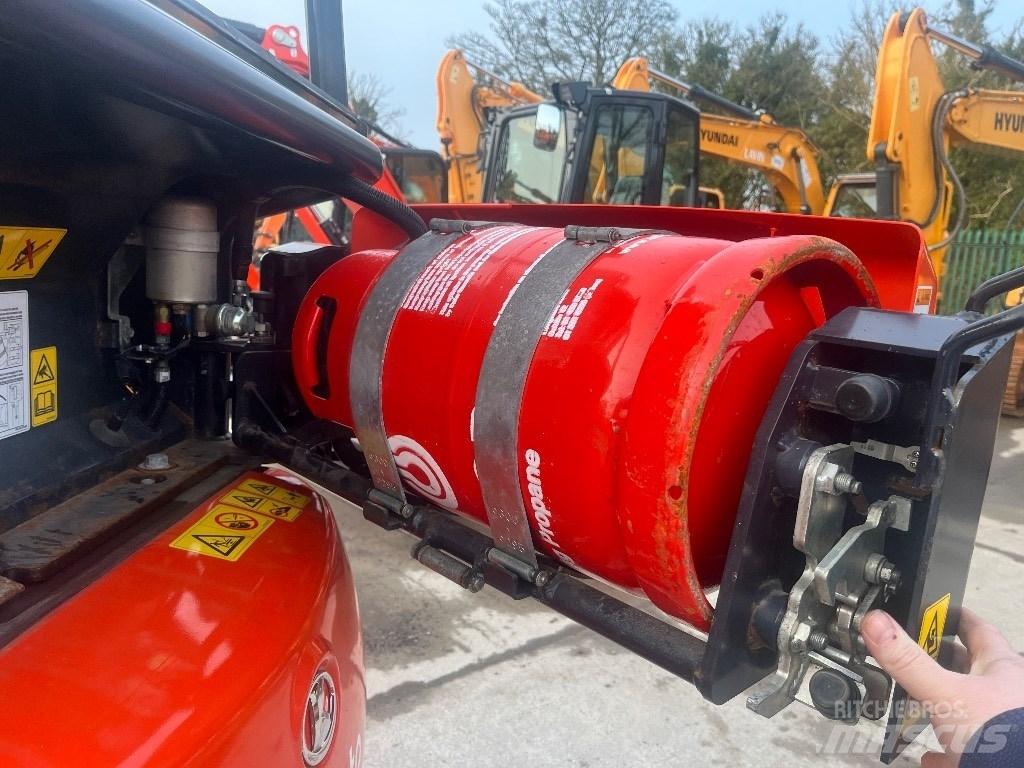 Kubota KX 019-4 Mini kotrók < 7t
