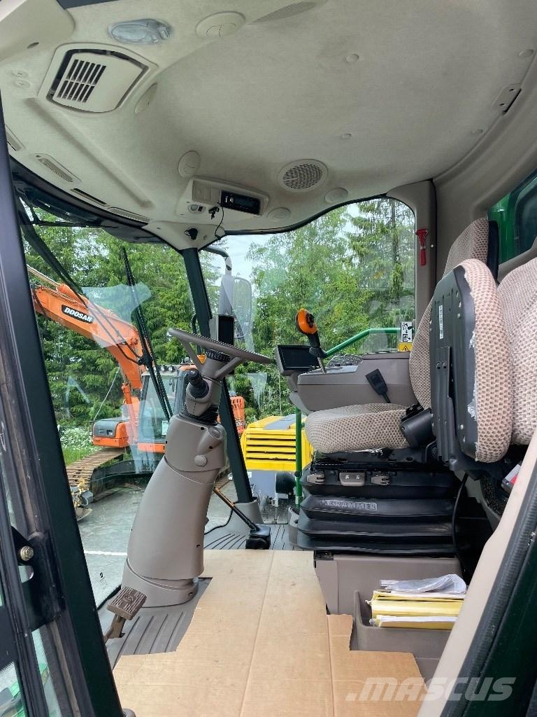 John Deere W 540 Kombájnok