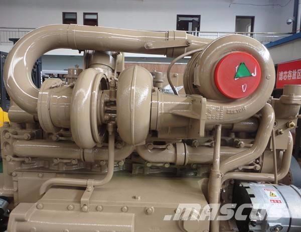 Cummins KTTA19-C700 Motorok