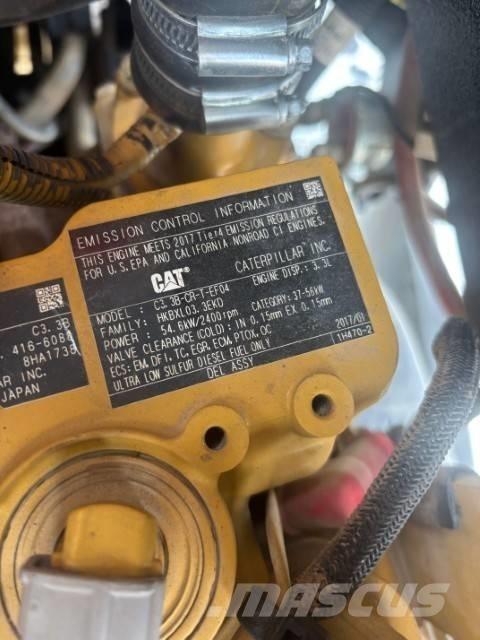 CAT 906 Gumikerekes homlokrakodók