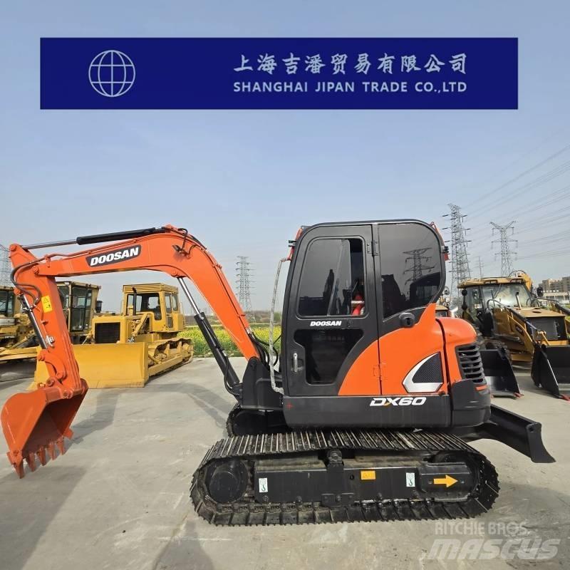 Doosan DX 60 Lánctalpas kotrók