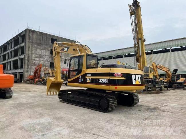 CAT 320 BL Lánctalpas kotrók