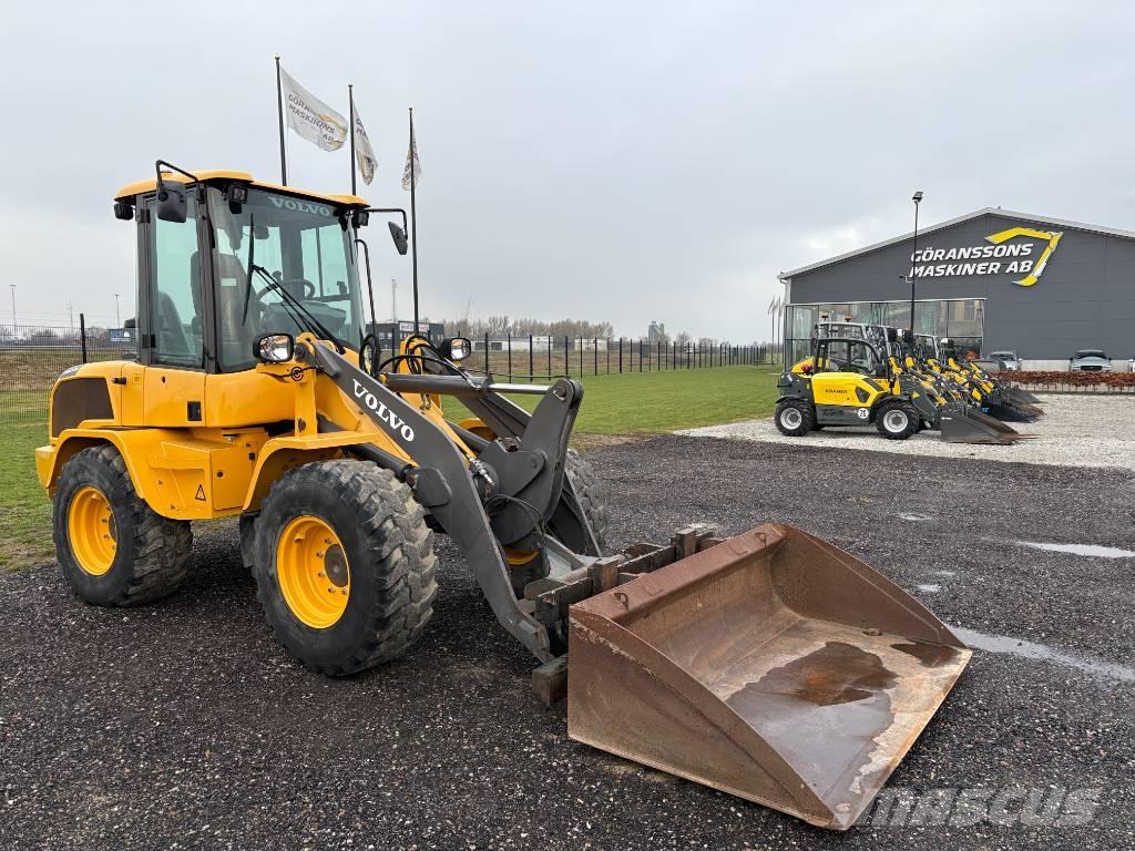 Volvo L35GS Gumikerekes homlokrakodók