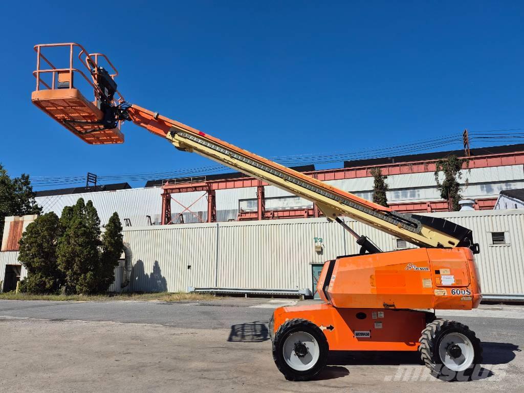 JLG 600 S Teleszkópos emelők