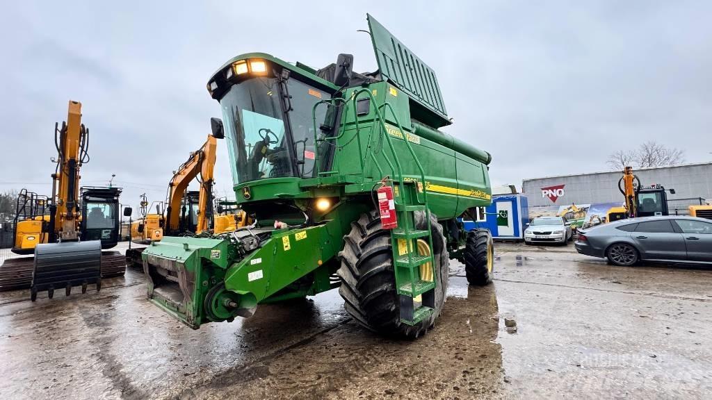 John Deere 9880 STS Kombájnok