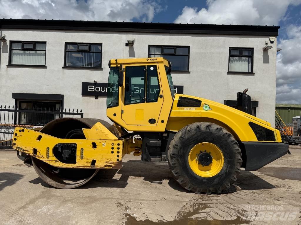 Bomag 213 DH-4i Egydobos hengerek