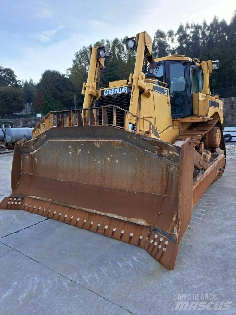 CAT D 8 T lánctalpas dózerek