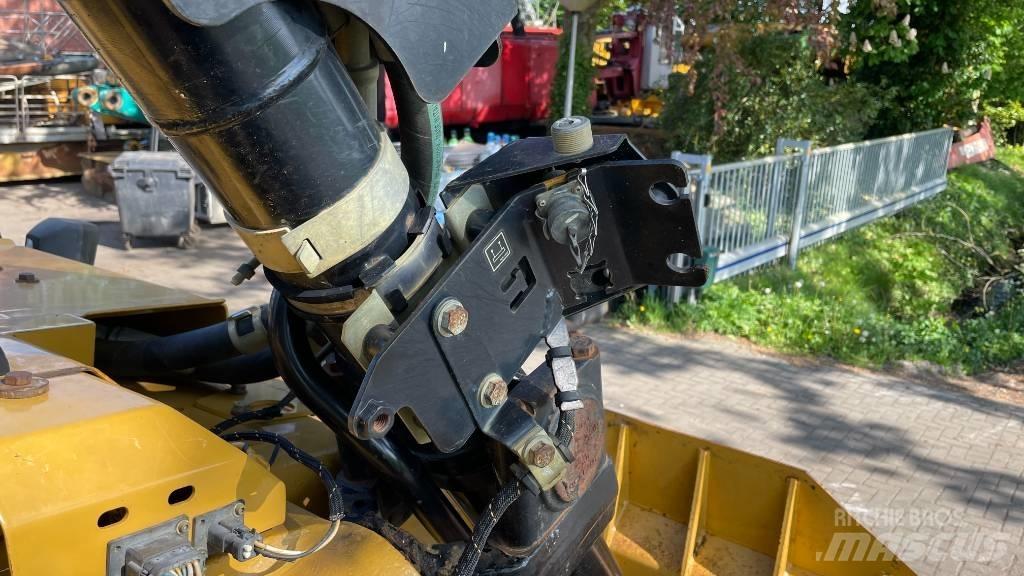 CAT D 6 D LGP lánctalpas dózerek