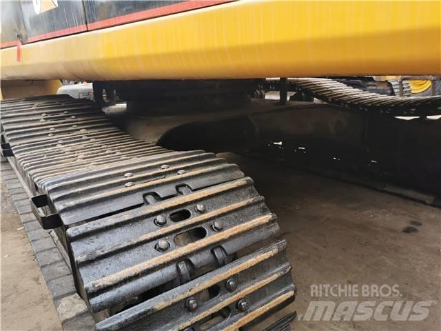 CAT 330 B Lánctalpas kotrók