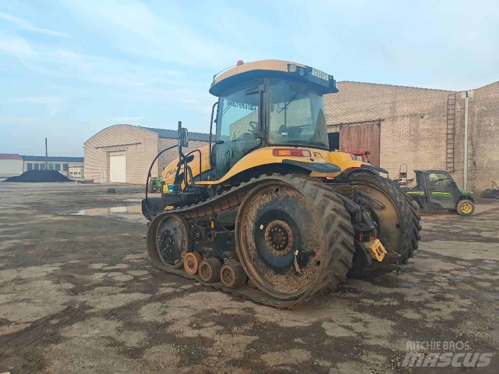 CAT challenger Traktorok