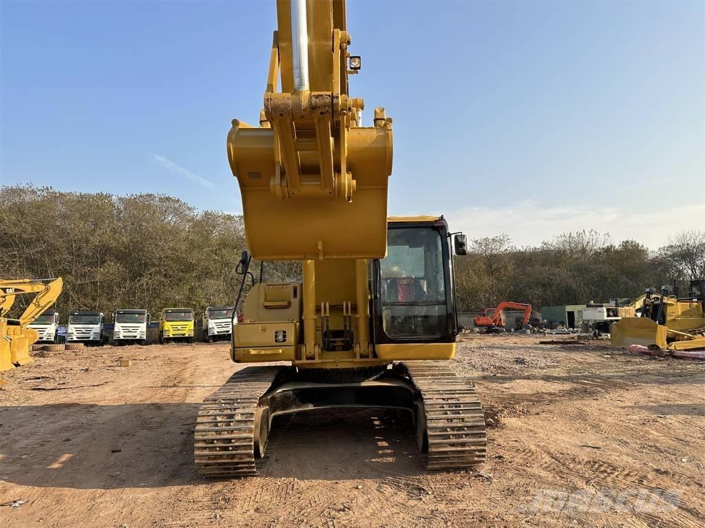 CAT 325C Lánctalpas kotrók