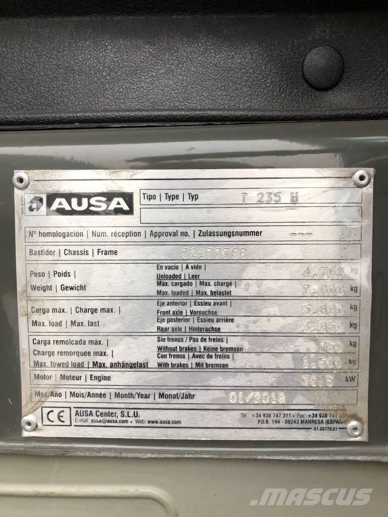 Ausa T 235 H Teleszkópos rakodók