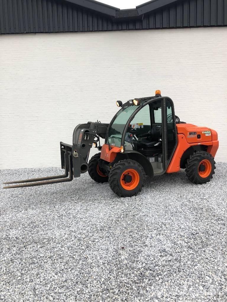 Ausa T 235 H Teleszkópos rakodók