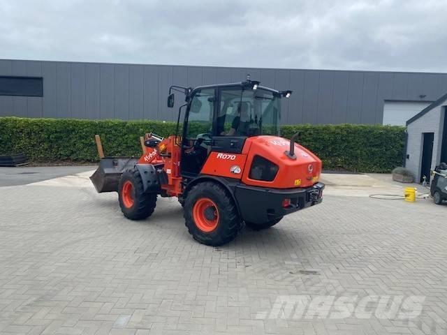 Kubota R 070 Gumikerekes homlokrakodók