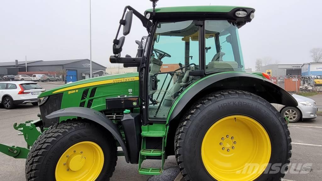John Deere 5125 R Traktorok