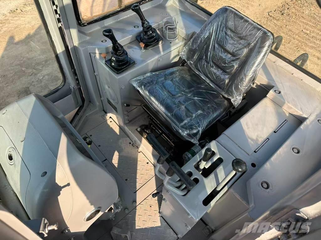 CAT D 6 G lánctalpas dózerek