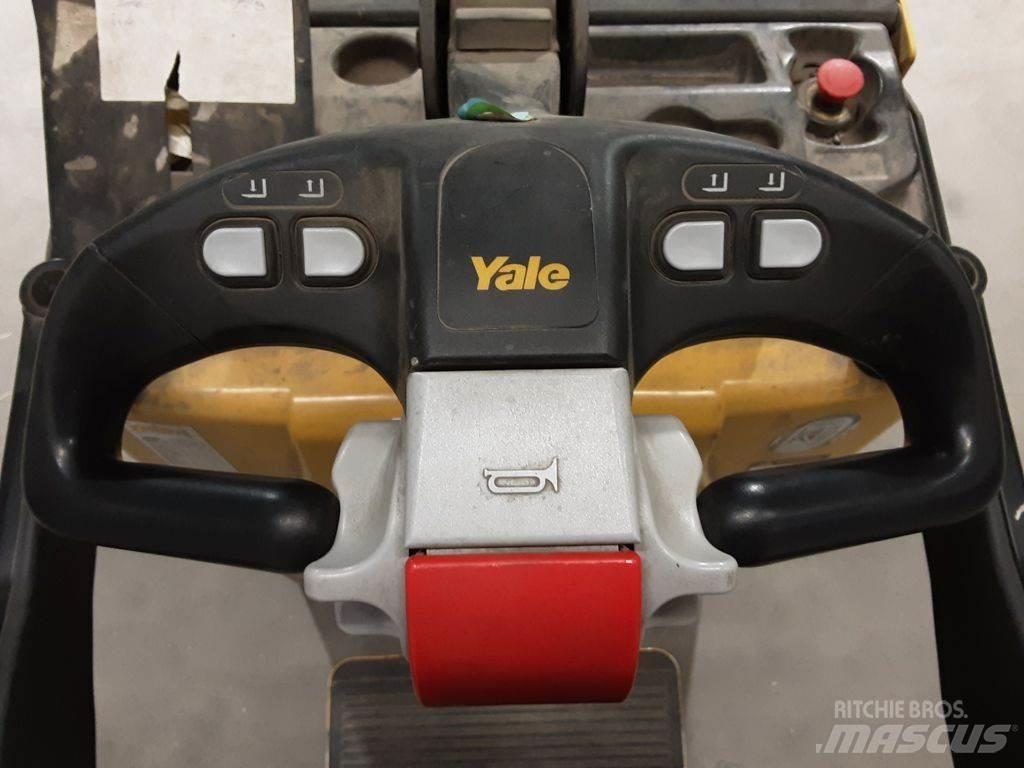 Yale MP20X Vezetőállásos alacsony emelőkocsi