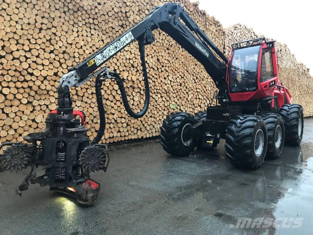 Komatsu 951 Betakarítók